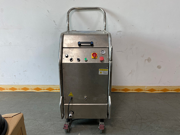 干冰清洗機在工業(yè)模具上的應(yīng)用